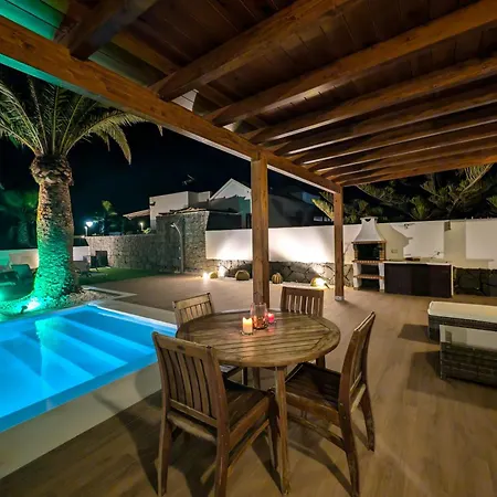 Villa Axular With Heated Private Pool Playa Blanca  Exterior photo