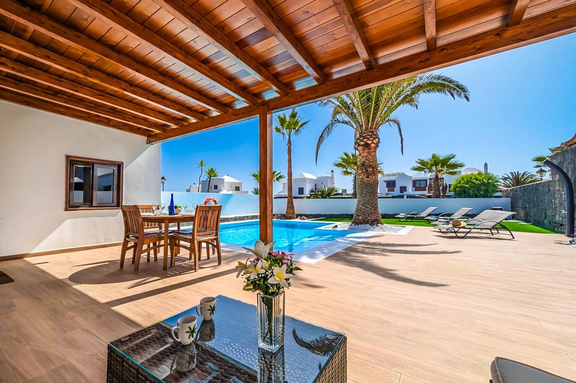 Axular With Heated Private Pool Holiday home