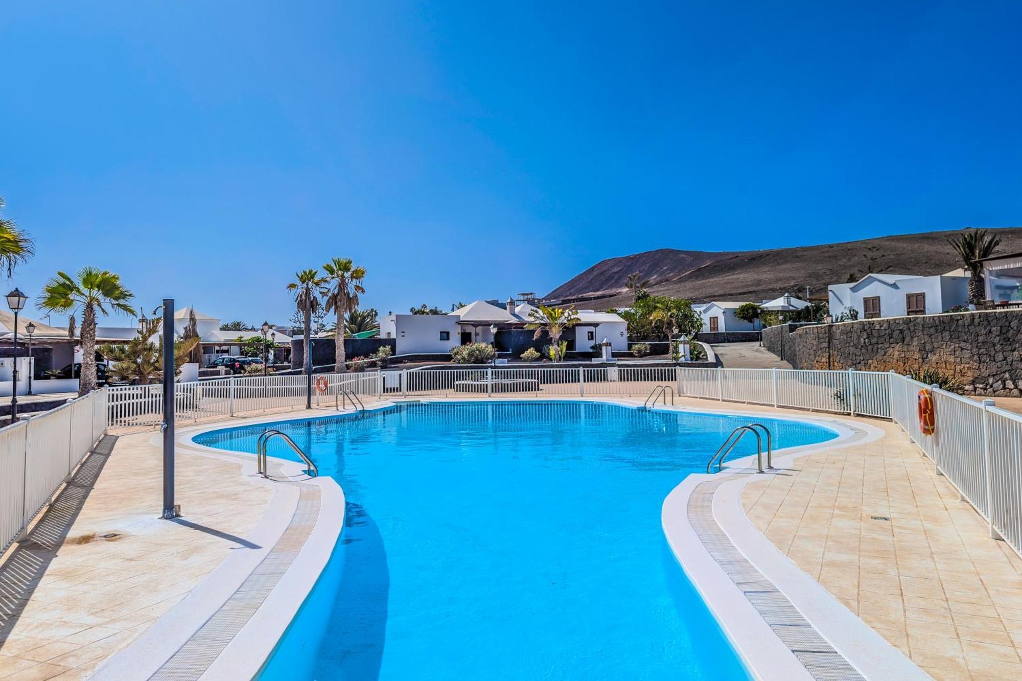 Axular With Heated Private Pool Holiday home Playa Blanca (Lanzarote)